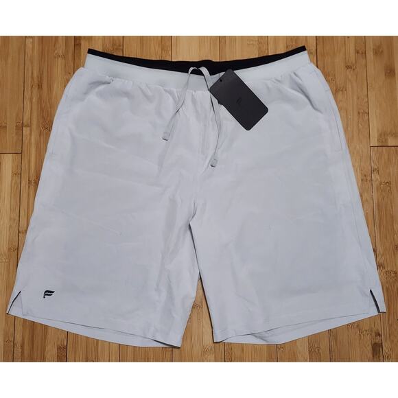 Fabletics The 9” Fundamental Lined Grey Shorts Mens Size XL Workout Gym Stretch - Picture 1 of 10
